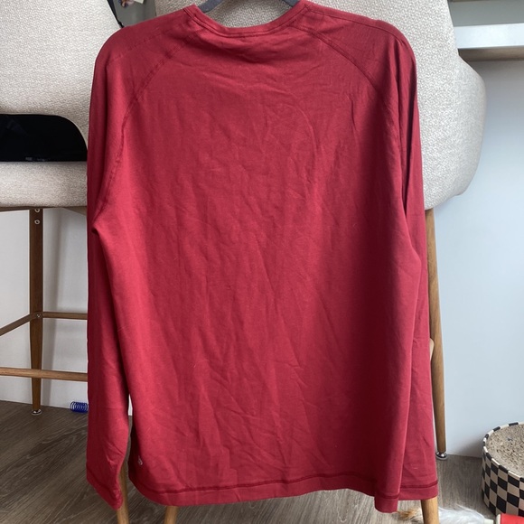 Casual/Athletic long sleeve henley style top - Picture 4 of 6